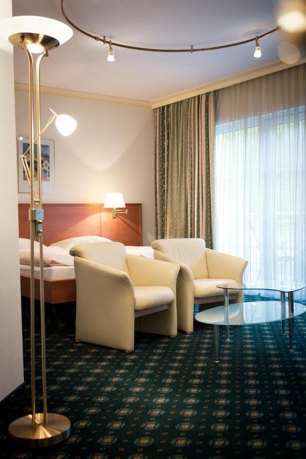 Business-Hotel Stockinger Linz Bilik gambar
